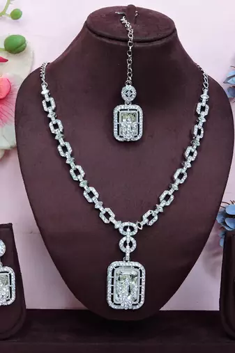 White rhodium premium designer american diamond and stone work necklace set