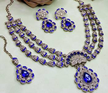 Blue yellow gold premium designer american diamond and stone work necklace set 3