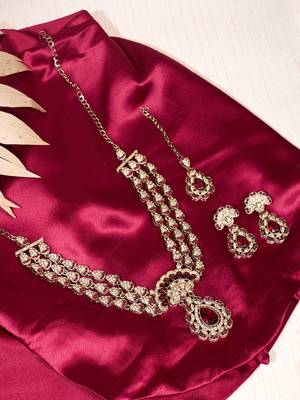 Maroon yellow gold premium designer american diamond and stone work necklace set 2