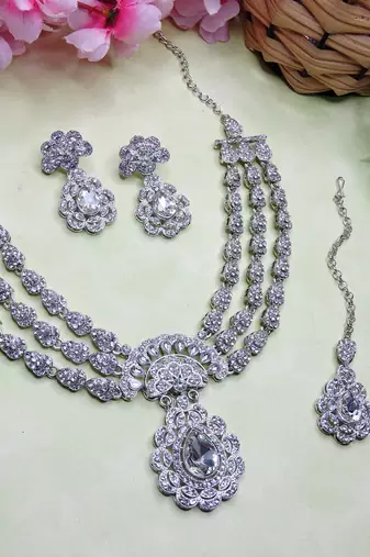 White rhodium premium designer american diamond and stone work necklace set