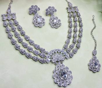 White rhodium premium designer american diamond and stone work necklace set 3
