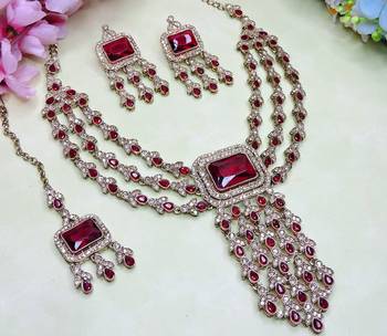 Maroon yellow gold premium designer american diamond and stone work necklace set 3