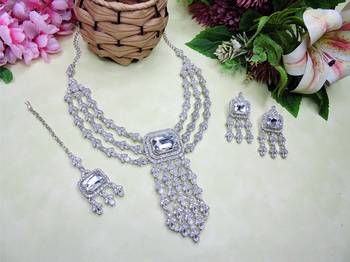 White rhodium premium designer american diamond and stone work necklace set 2