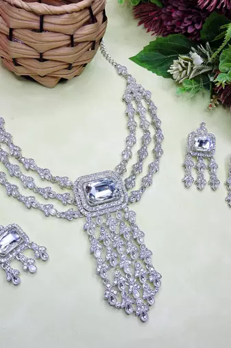 White rhodium premium designer american diamond and stone work necklace set