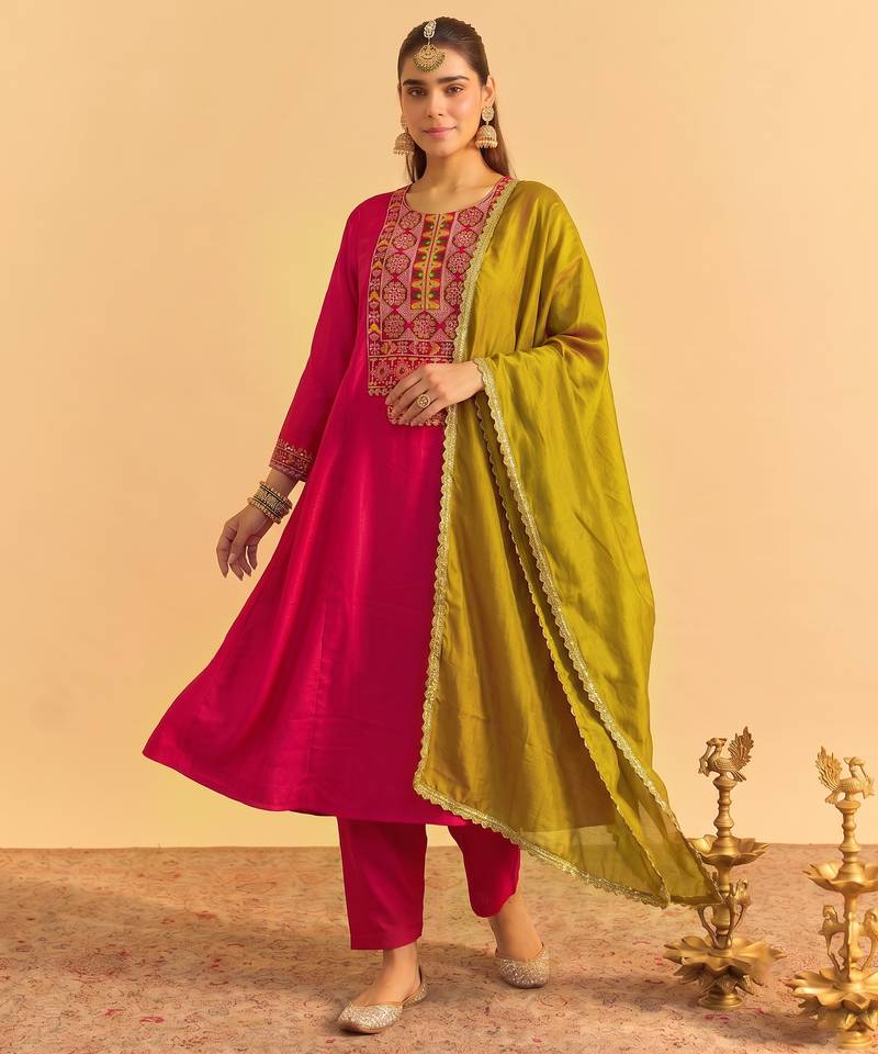 Coral vichitra silk blend embroidered flared kurta pant with dupatta set