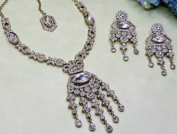 White yellow gold premium designer american diamond and stone work necklace set 3