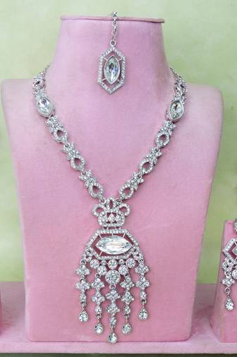 White rhodium premium designer american diamond and stone work necklace set