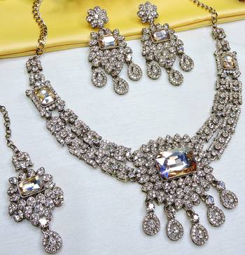 Gold yellow gold premium designer american diamond and stone work necklace set 3