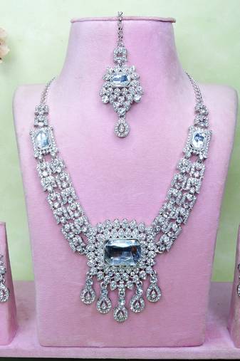 White rhodium premium designer american diamond and stone work necklace set