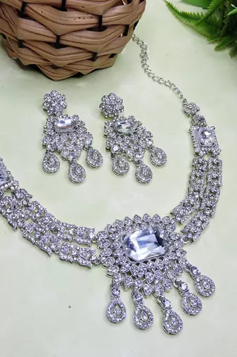 White rhodium premium designer american diamond and stone work necklace set