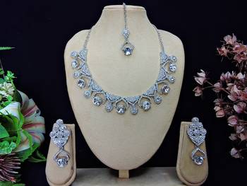 White rhodium premium designer american diamond and stone work necklace set 2