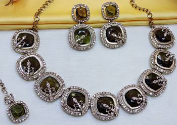 Green yellow gold premium designer american diamond and stone work necklace set 3