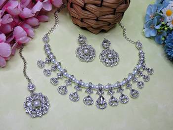 White rhodium premium designer american diamond and stone work necklace set 2