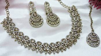 White yellow gold premium designer american diamond and stone work necklace set 2
