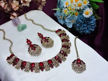Maroon yellow gold premium designer american diamond and stone work necklace set 2