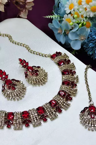 Maroon yellow gold premium designer american diamond and stone work necklace set
