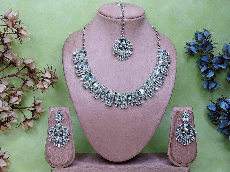White rhodium premium designer american diamond and stone work necklace set