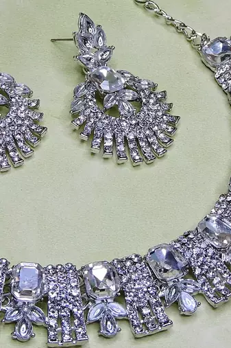 White rhodium premium designer american diamond and stone work necklace set