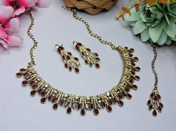 Maroon yellow gold premium designer american diamond and stone work necklace set 2