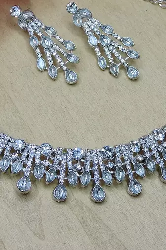 White rhodium premium designer american diamond and stone work necklace set