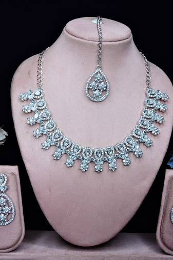 White rhodium premium designer american diamond and stone work necklace set
