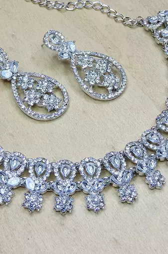 White rhodium premium designer american diamond and stone work necklace set