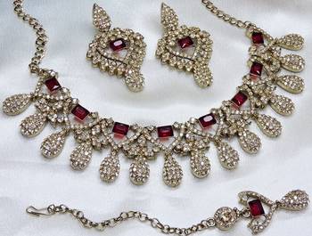 Maroon yellow gold premium designer american diamond and stone work necklace set 2