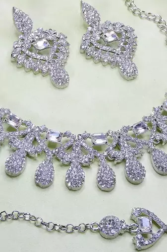 White rhodium premium designer american diamond and stone work necklace set