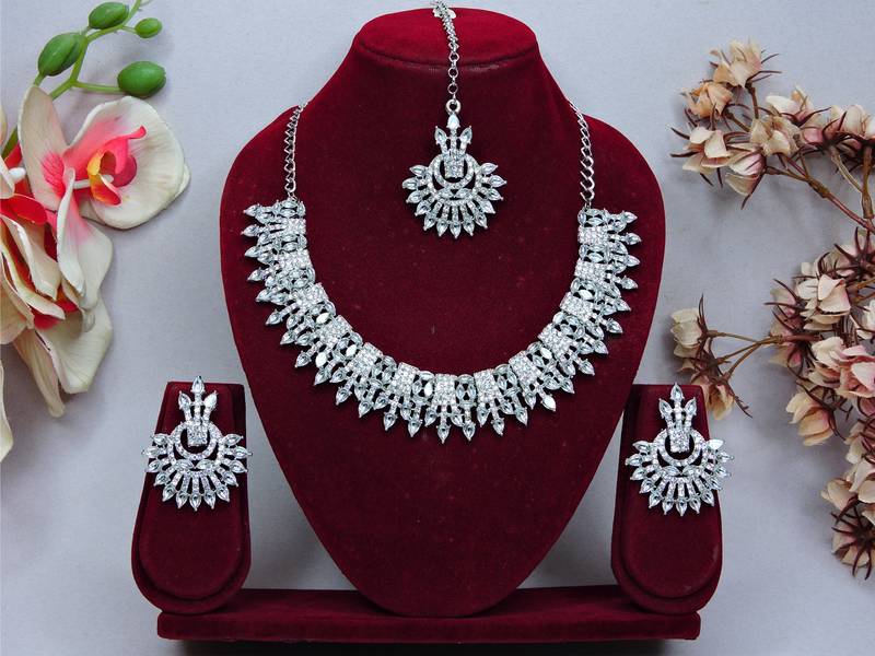 White rhodium premium designer american diamond and stone work necklace set