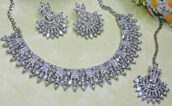 White rhodium premium designer american diamond and stone work necklace set 3