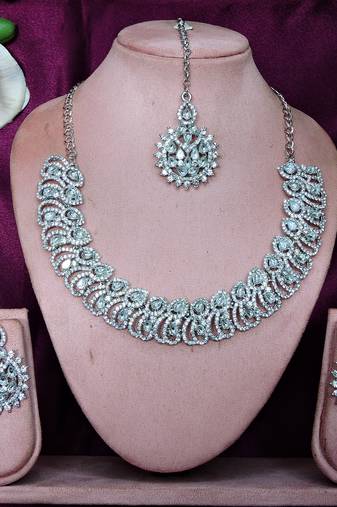 White rhodium premium designer american diamond and stone work necklace set