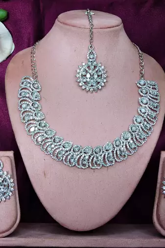 White rhodium premium designer american diamond and stone work necklace set