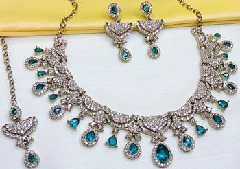 Green yellow gold premium designer american diamond and stone work necklace set 3