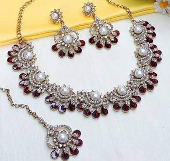 Maroon yellow gold premium designer american diamond and stone work necklace set 3