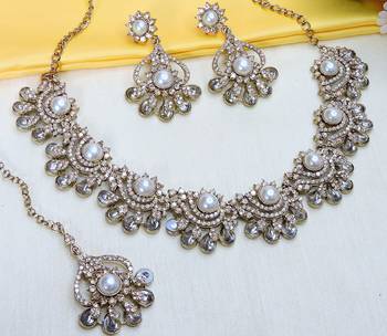 White yellow gold premium designer american diamond and stone work necklace set 3