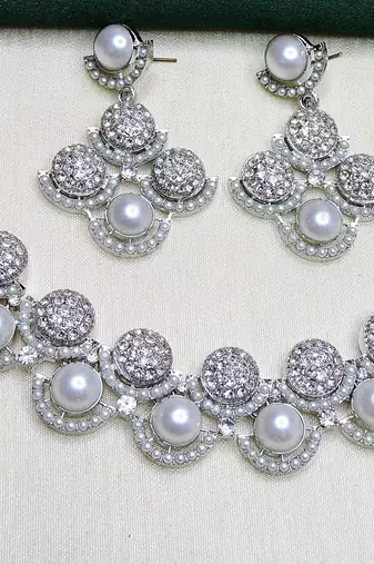 White rhodium premium designer american diamond and stone work necklace set