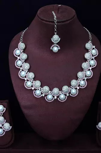 Pink rhodium premium designer american diamond and stone work necklace set