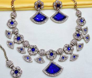 Blue yellow gold premium designer american diamond and stone work necklace set 3