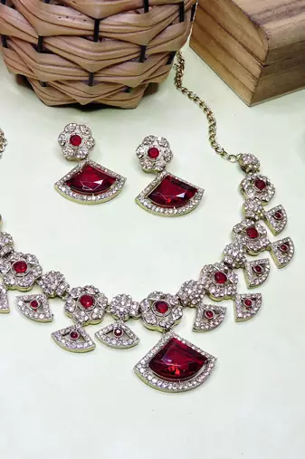 Maroon yellow gold premium designer american diamond and stone work necklace set