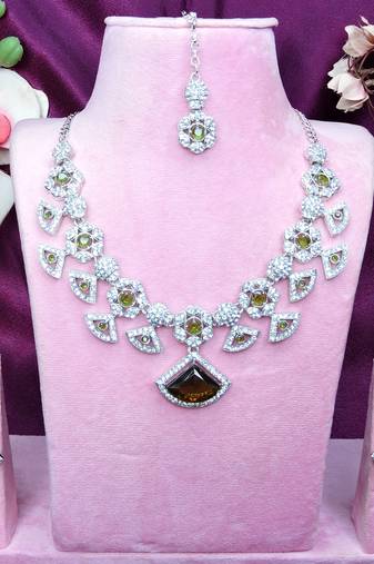 Green rhodium premium designer american diamond and stone work necklace set