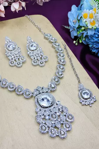 White rhodium premium designer american diamond and stone work necklace set