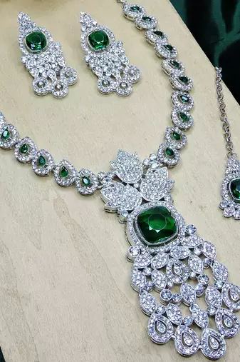 Green rhodium premium designer american diamond and stone work necklace set