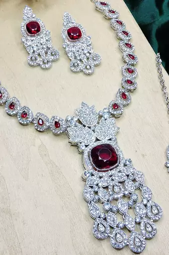 Maroon rhodium premium designer american diamond and stone work necklace set
