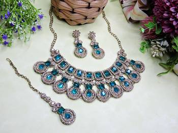 Green yellow gold premium designer american diamond and stone work necklace set 2