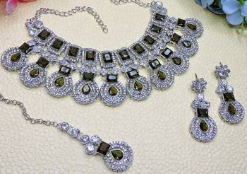 Green rhodium premium designer american diamond and stone work necklace set 3