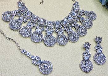 White rhodium premium designer american diamond and stone work necklace set 3
