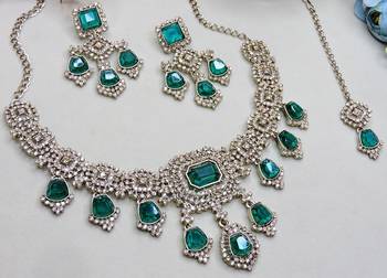 Green yellow gold premium designer american diamond and stone work necklace set 3
