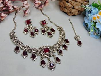 Maroon yellow gold premium designer american diamond and stone work necklace set 2