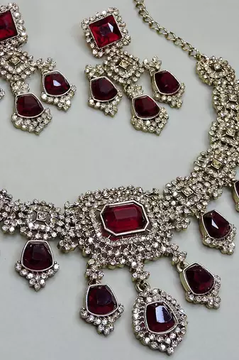 Maroon yellow gold premium designer american diamond and stone work necklace set