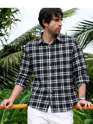 Men's Checkered Printed Spread Collar Casual Black Shirt 1